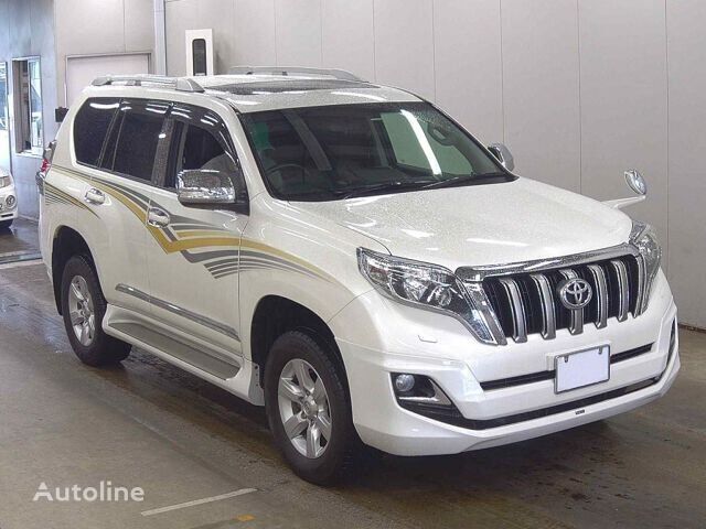 VUS Toyota LAND CRUISER PRADO