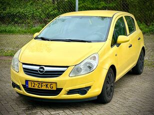 citadine Opel Corsa 1.2 16V Essentia, 12-ZF-KG