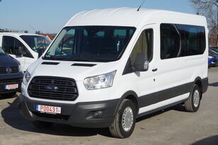 fourgonnette de tourisme Ford Transit