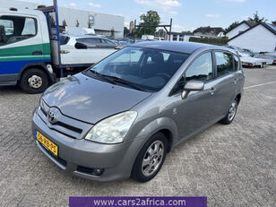 monospace Toyota Corolla Verso 1.6