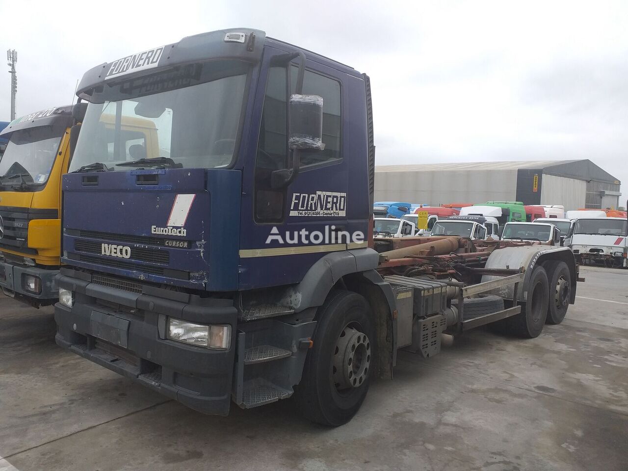 camion ampliroll IVECO EUROTEK 240E43Y/PS