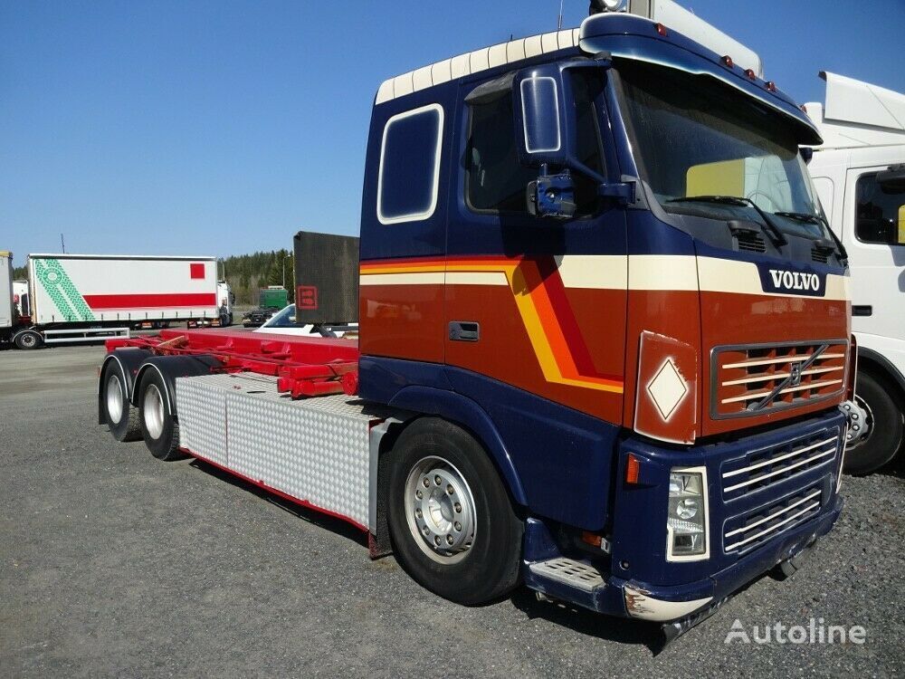 camion ampliroll Volvo FH12 460