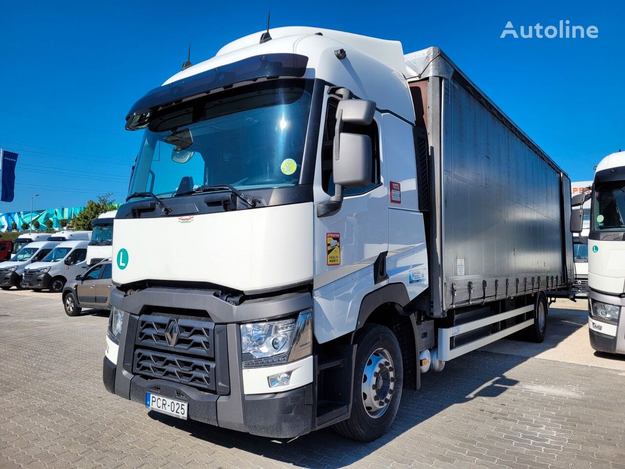 Camion bâché Renault Midlum à vendre Hongrie Biatorbágy, TQ38581