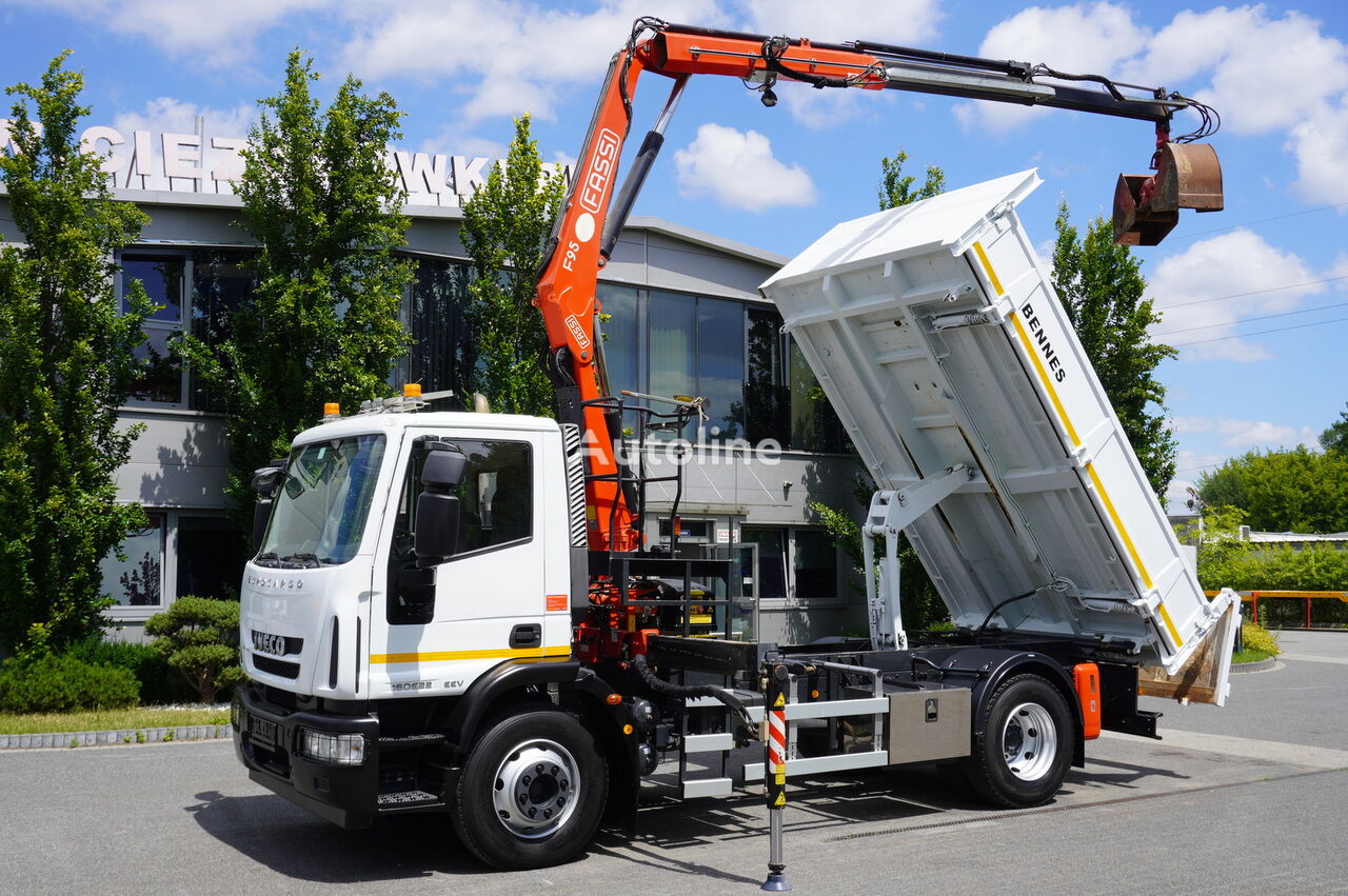 camion-benne IVECO Eurocargo 160E22 EEV Dump truck / Bortmatic / Crane FASSI F95A.0