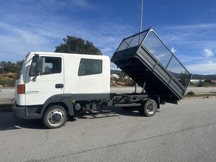 camion-benne Nissan TK140 TRIBASCULANTE