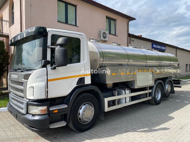 camion de lait Scania 6x2