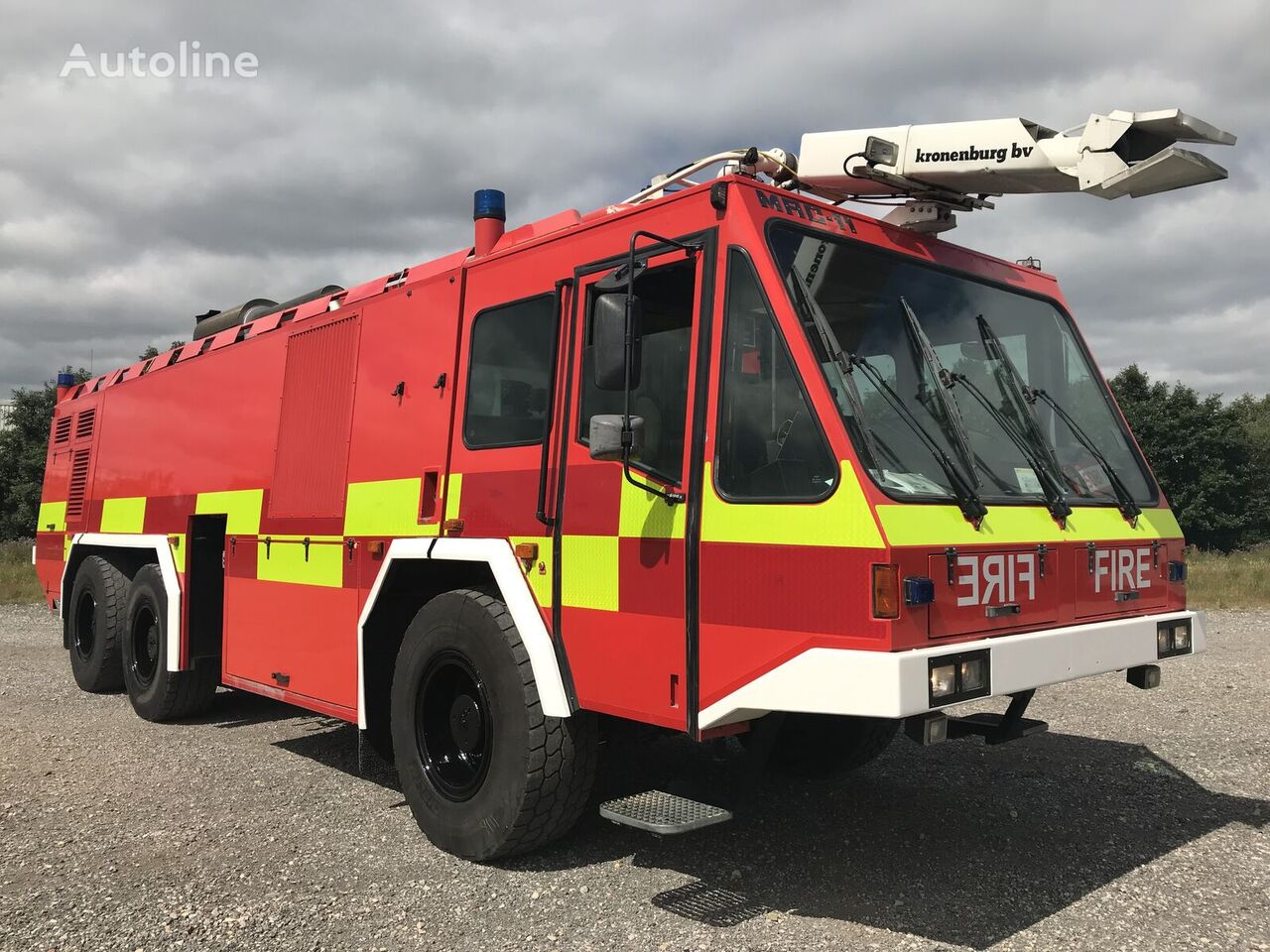 camion de pompiers d'aéroport KRONENBURG MAC 11