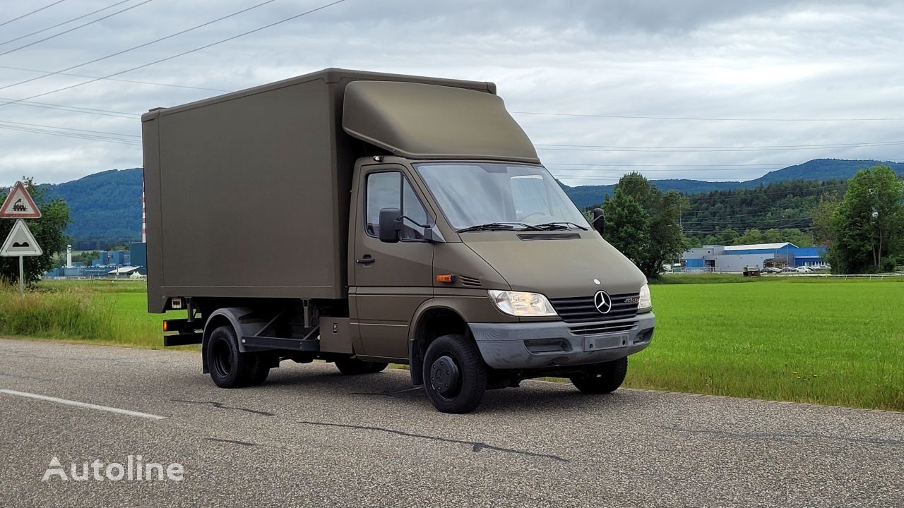 camion fourgon Mercedes-Benz Sprinter 413 CDI