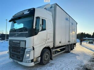 camion fourgon Volvo FH 500 6x2 Box Truck with Box Tailer