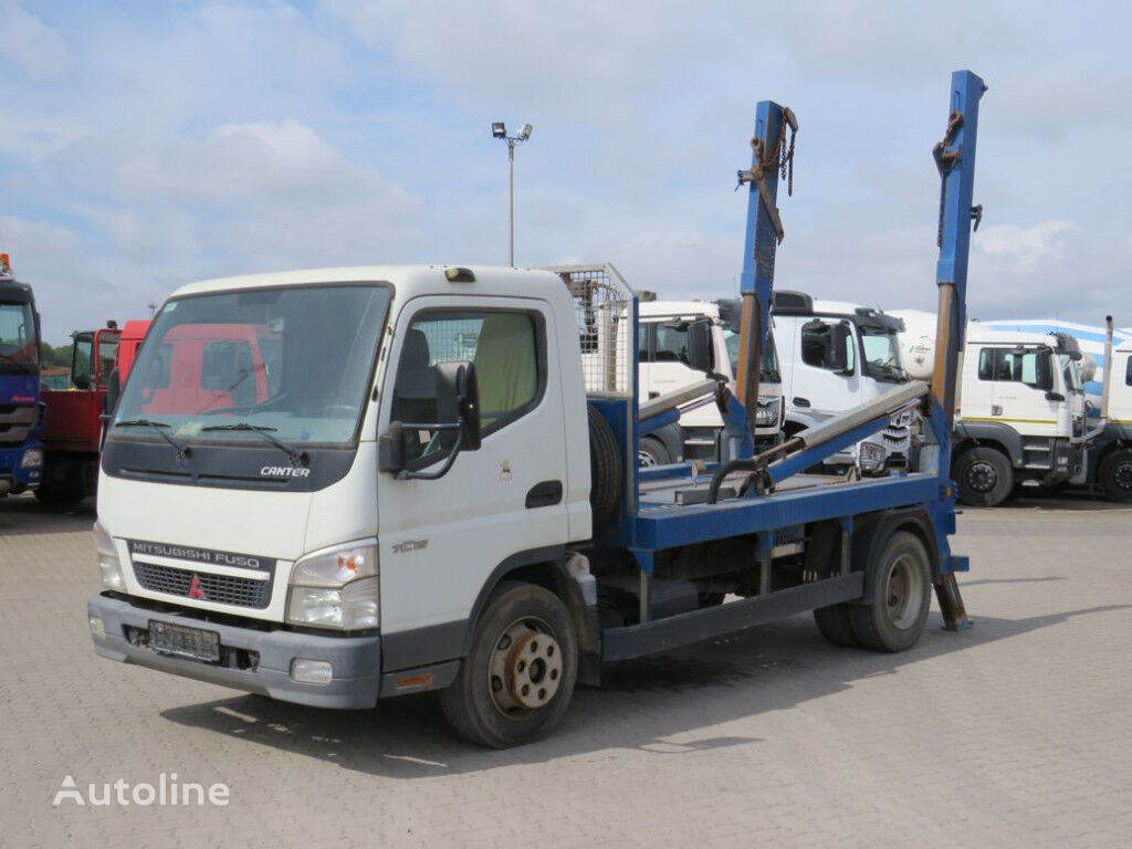 camion multibenne Mitsubishi Canter Fuso 7C15