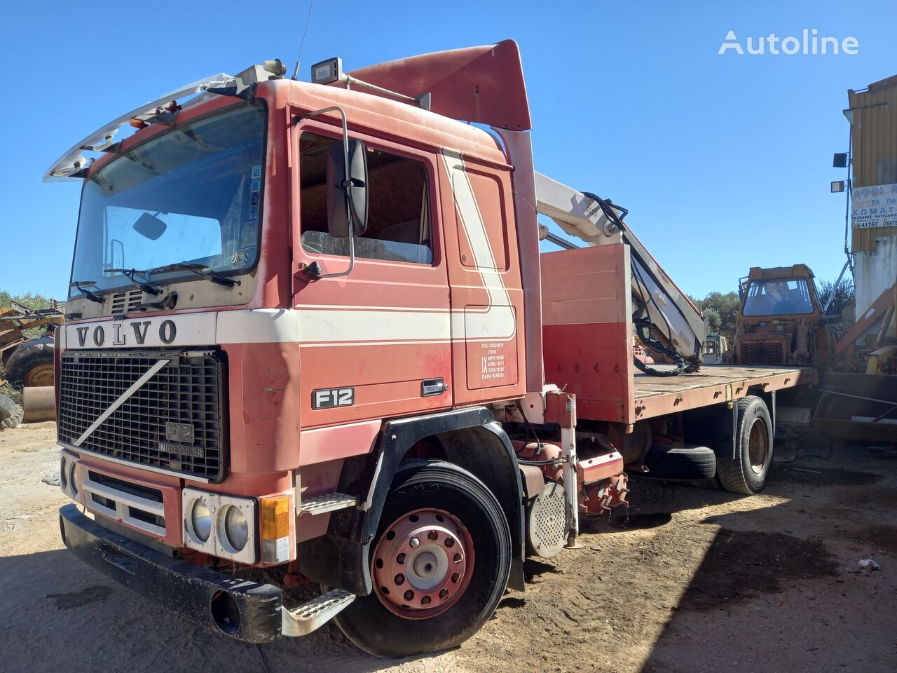 camion plate-forme Volvo F12