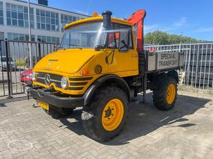 camion plateau Mercedes-Benz Unimog 406