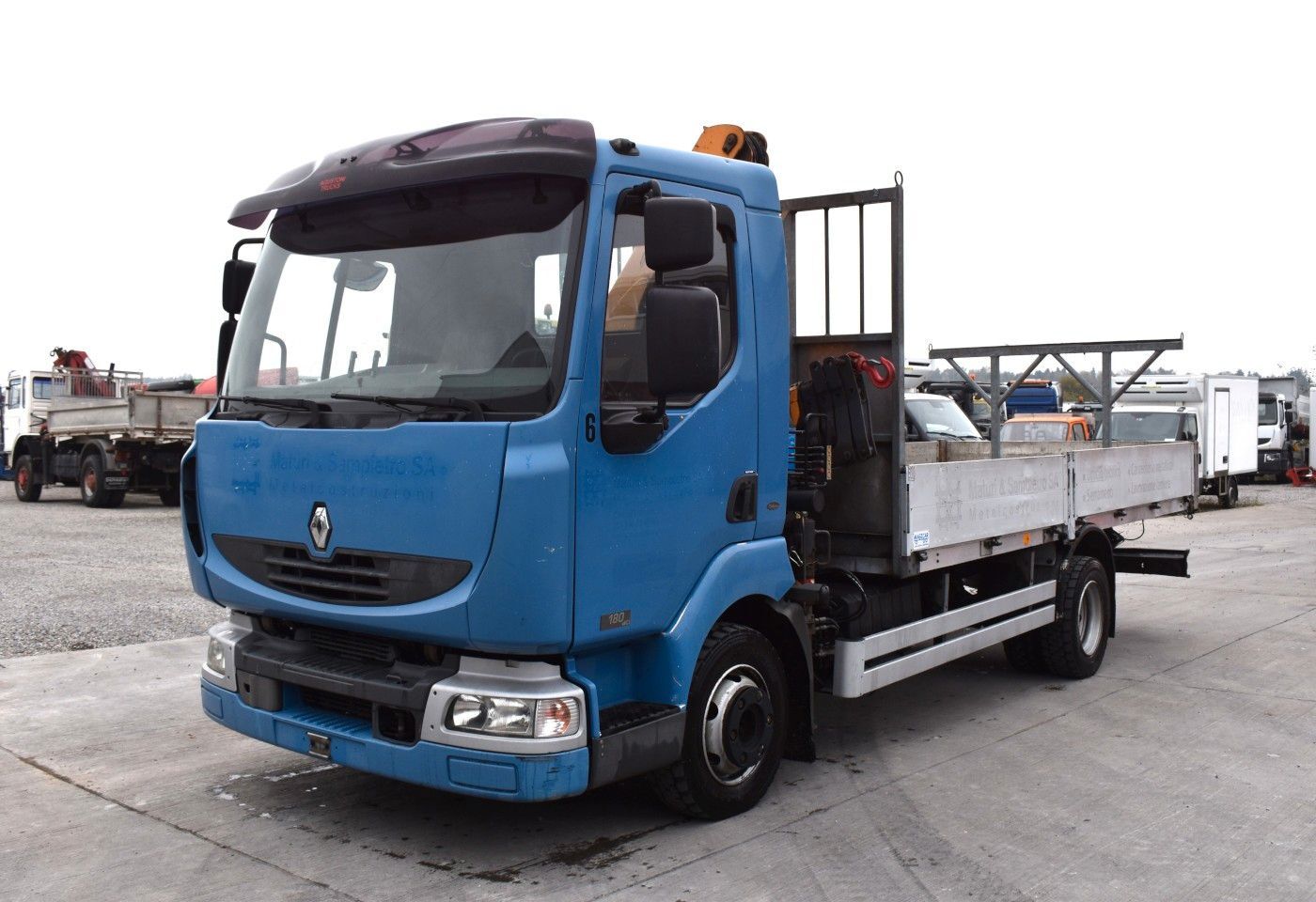 Renault MIDLUM (203) Utilitaire plateau baché, 5900 EUR en vente sur Truck1  Luxembourg, ID: 807612