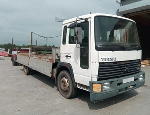 camion plateau Volvo FL6