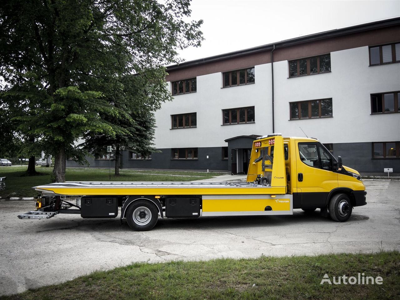 dépanneuse IVECO Daily 70C18P neuve