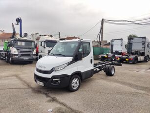 camion châssis < 3.5t IVECO DAILY 35C15