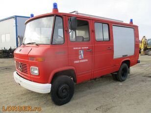 camion de pompiers Mercedes-Benz 608 D