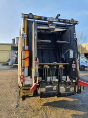 camion poubelle Renault 270DCI